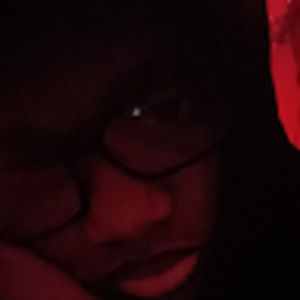 Meet your Posher, Leanna